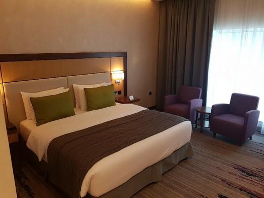 Golden Tulip Media Hotel