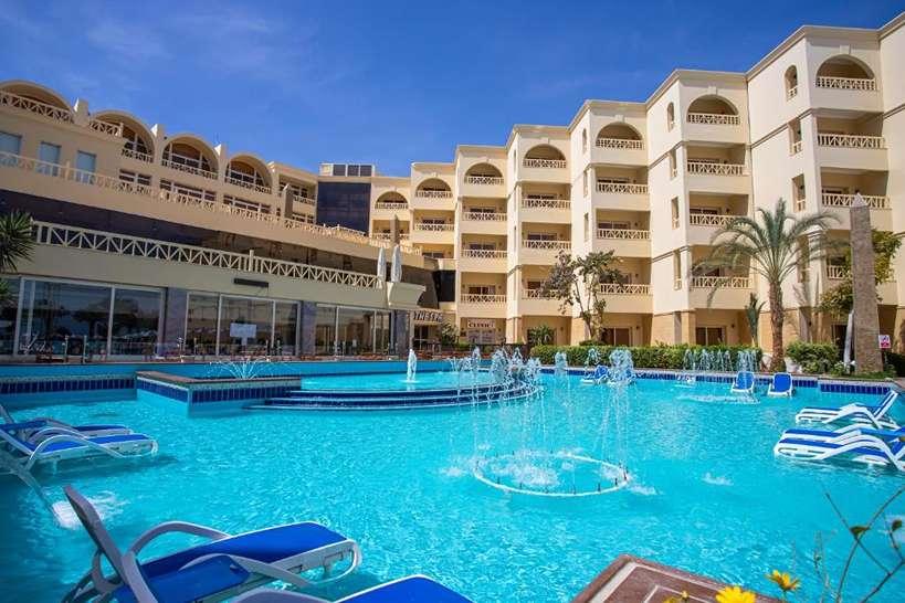 Amc Royal Hotel
