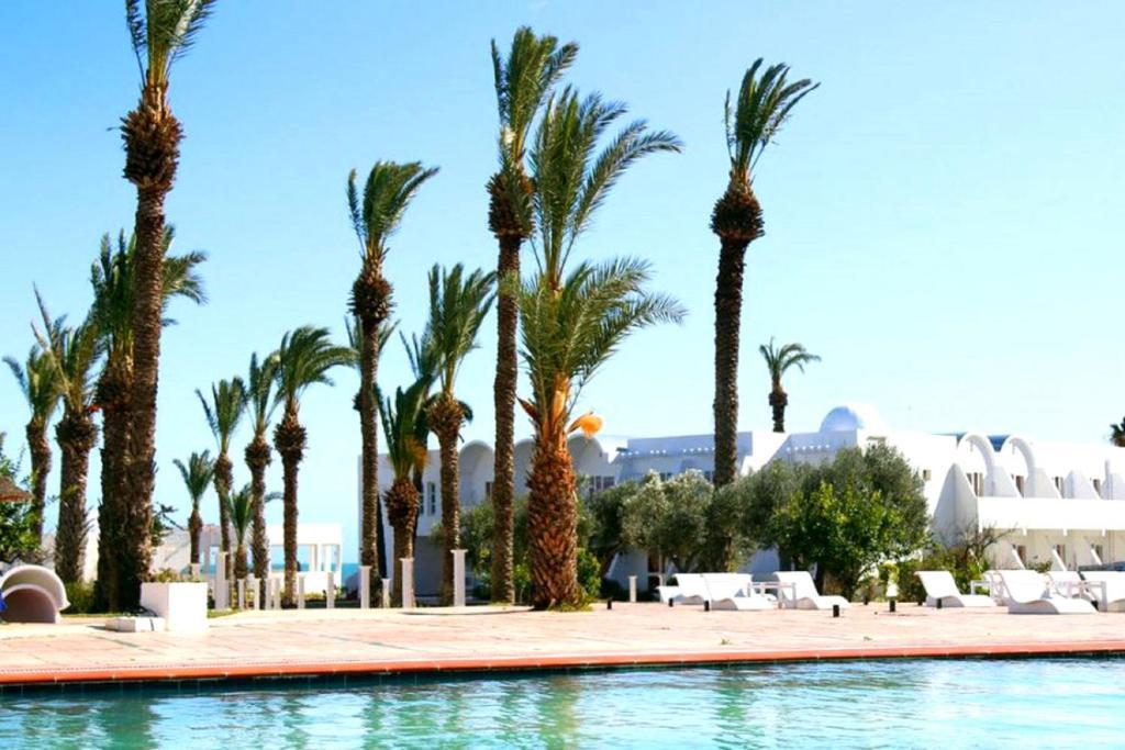 Best Beach Hotel (ex. Tergui Club)