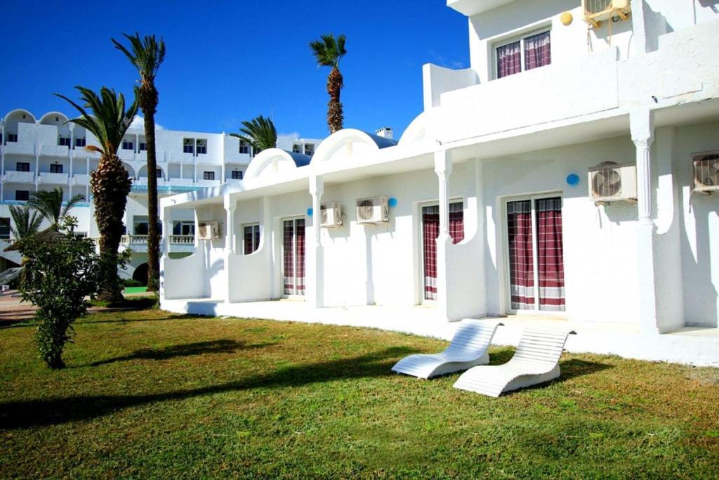Best Beach Hotel (ex. Tergui Club)