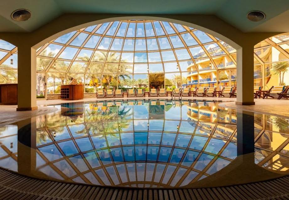 Carols Beau Rivage