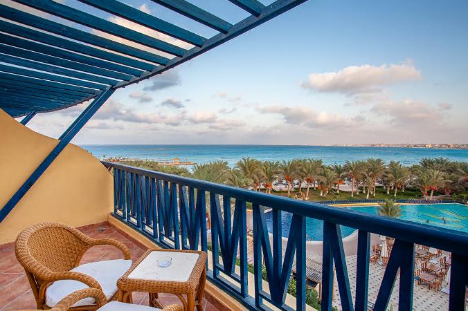 Carols Beau Rivage
