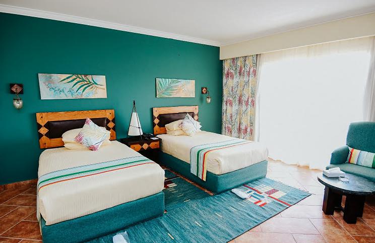 Carols Beau Rivage