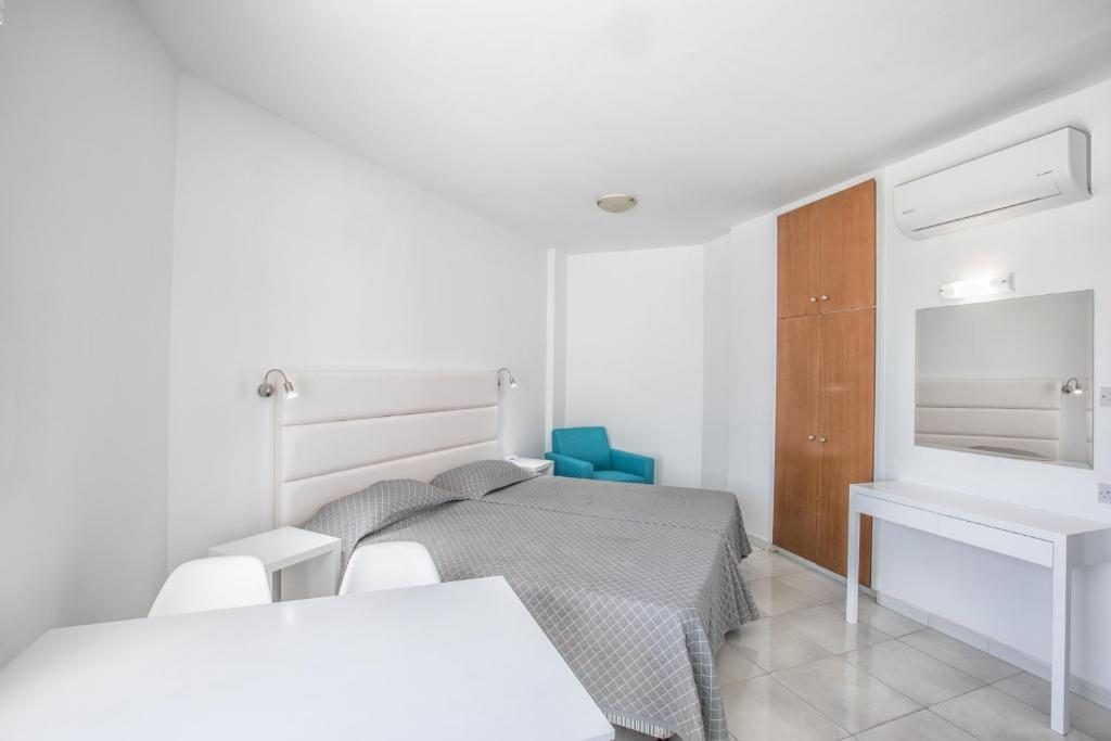 Papantonia Hotel