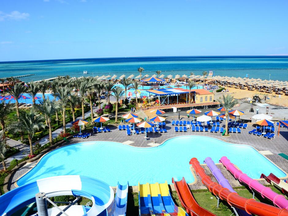 Riviera Aqua Park Resort by Sunrise