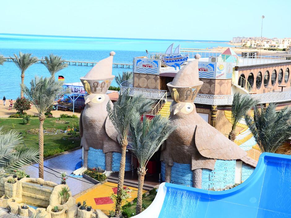 Riviera Aqua Park Resort by Sunrise