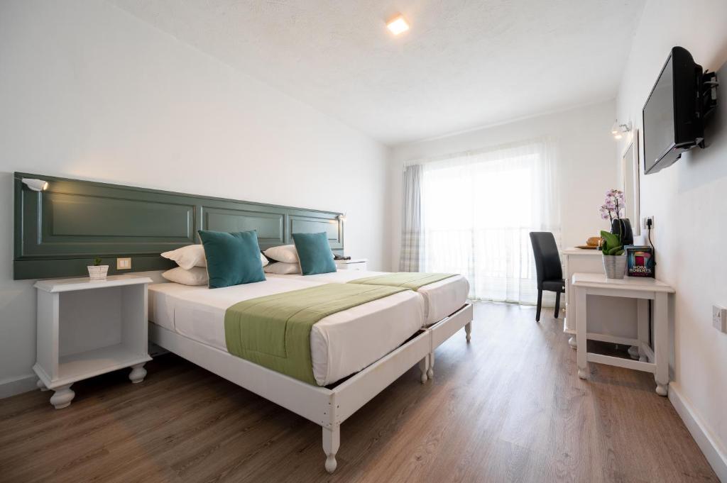 Gillieru Hotel