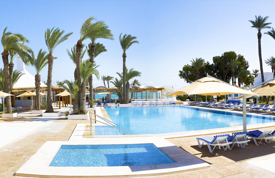 Hari Club Beach Resort