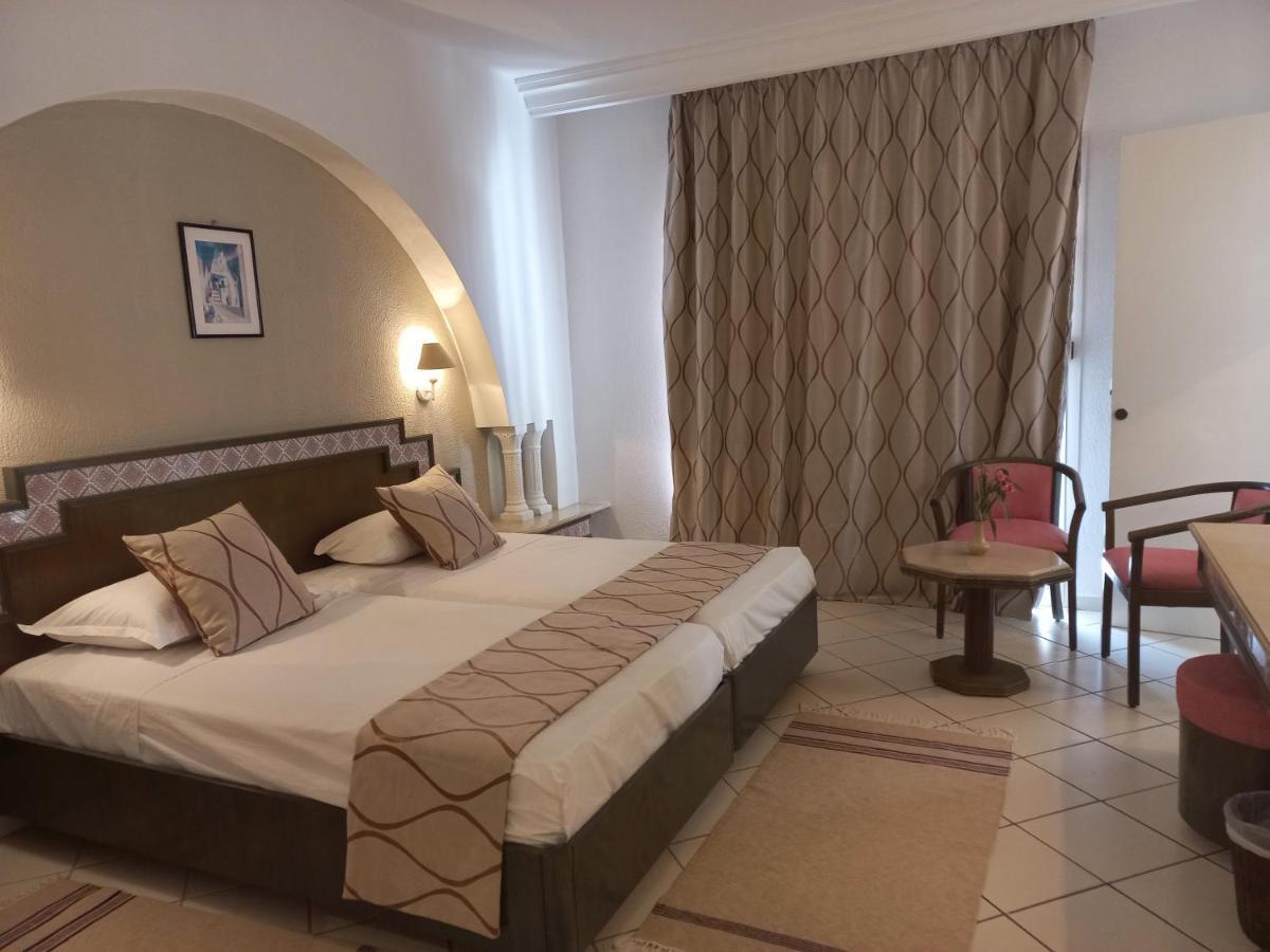Tunisia Lodge Hammamet