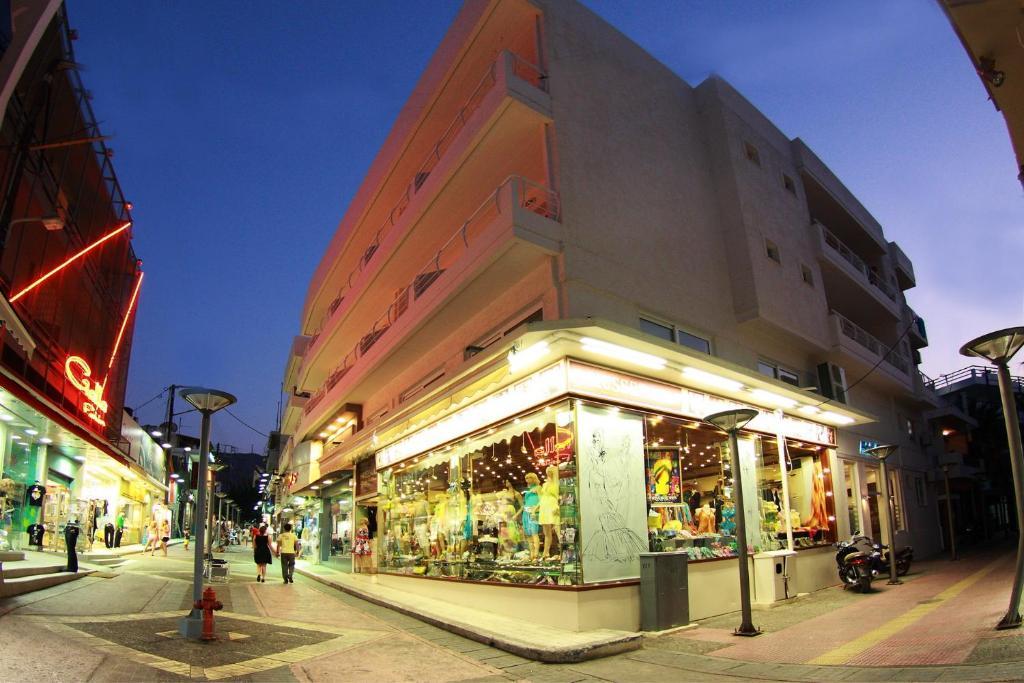 Nancy Hotel (naša procena 3*)
