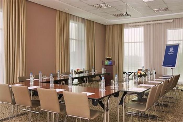 Holiday Inn Express Jumeirah
