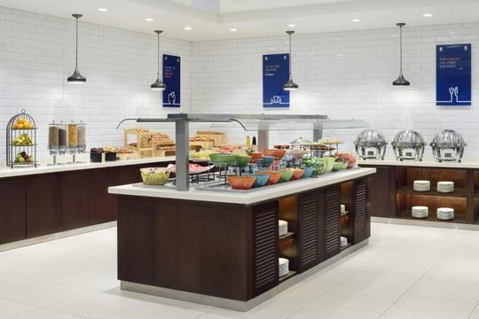 Holiday Inn Express Dubai Internet City
