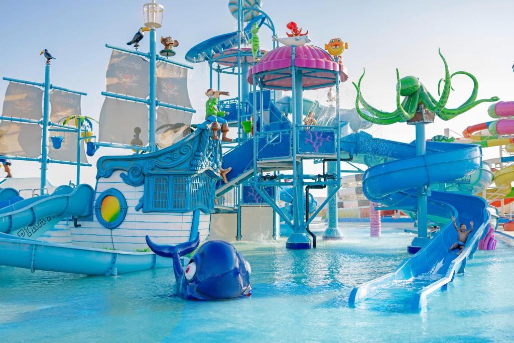 Movenpick Resort Soma Bay