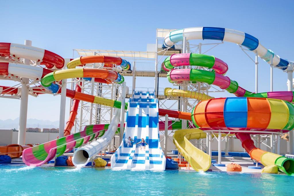 Movenpick Resort Soma Bay