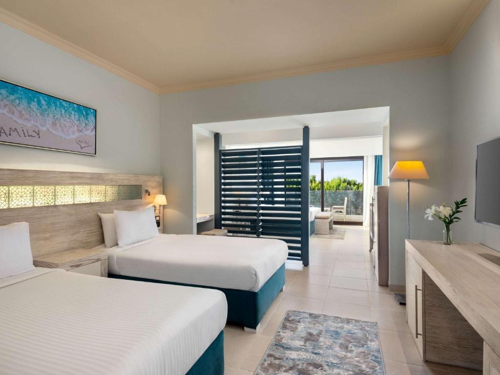 Movenpick Resort Soma Bay