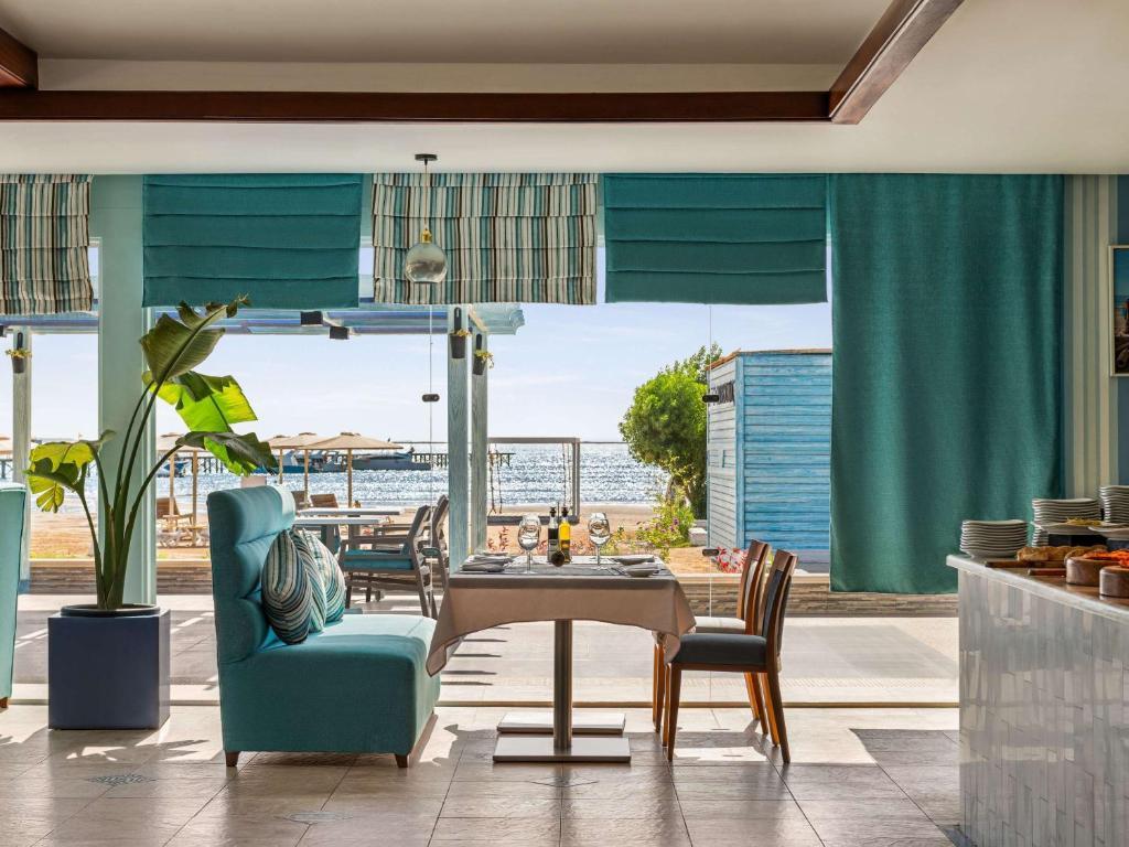 Movenpick Resort Soma Bay