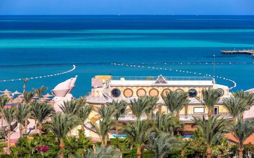 Le Jardin Aqua Park Resort by Sunrise
