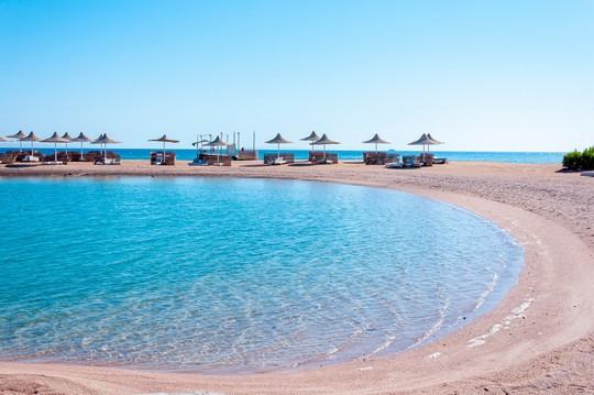 Coral Beach Resort