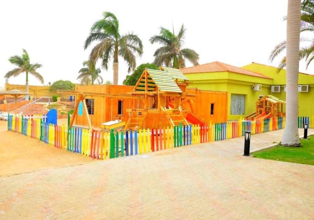 Palm Beach Resort