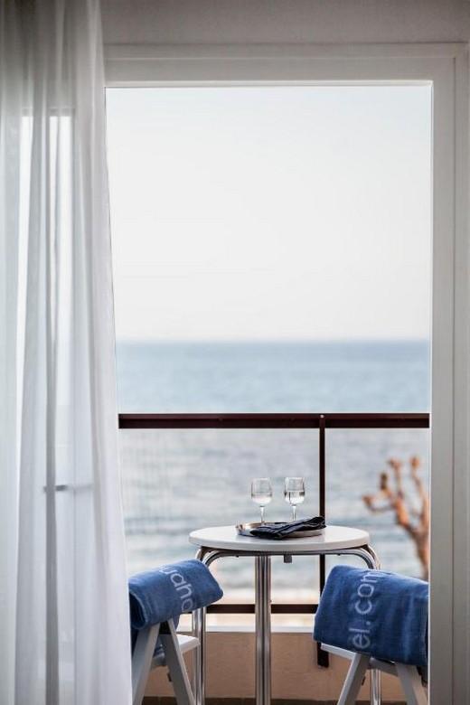 AQUA Hotel Promenade & Spa - Pineda De Mar
