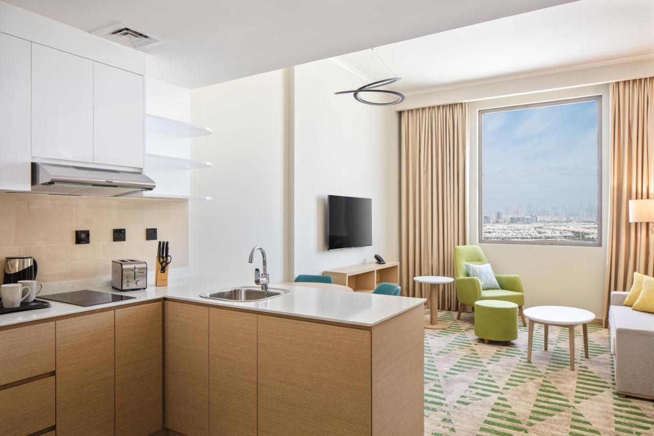 Holiday Inn & Suites Dubai Science Park Al Barsha