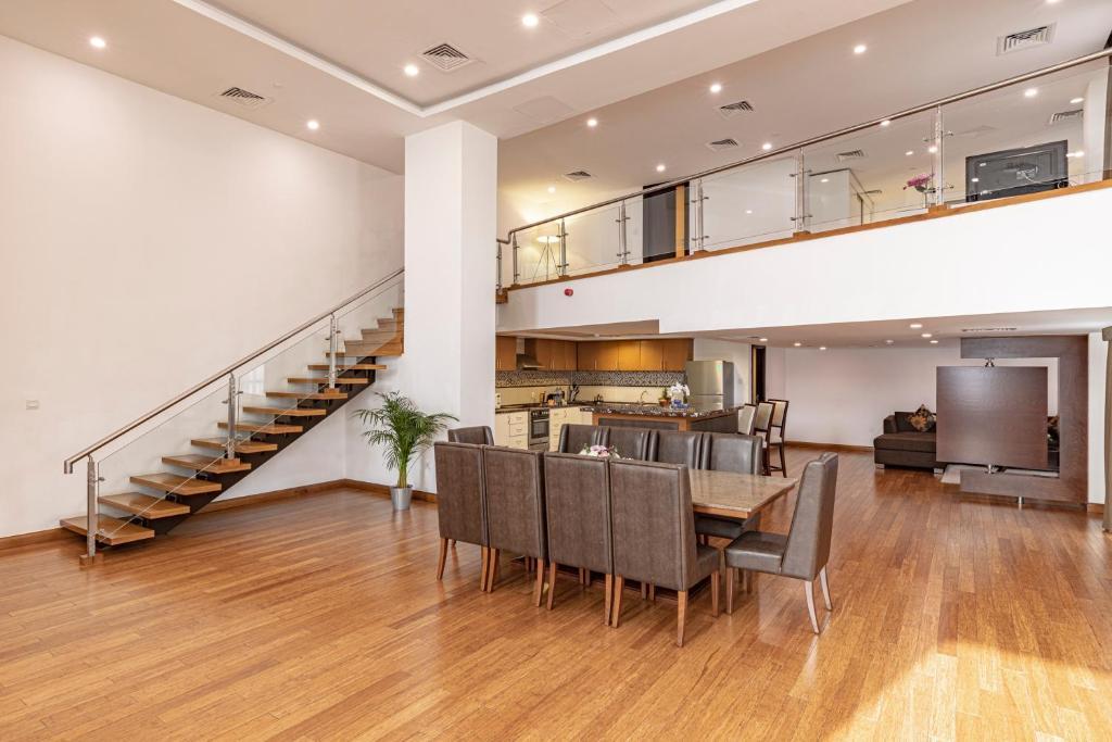 Roda Amwaj Suites