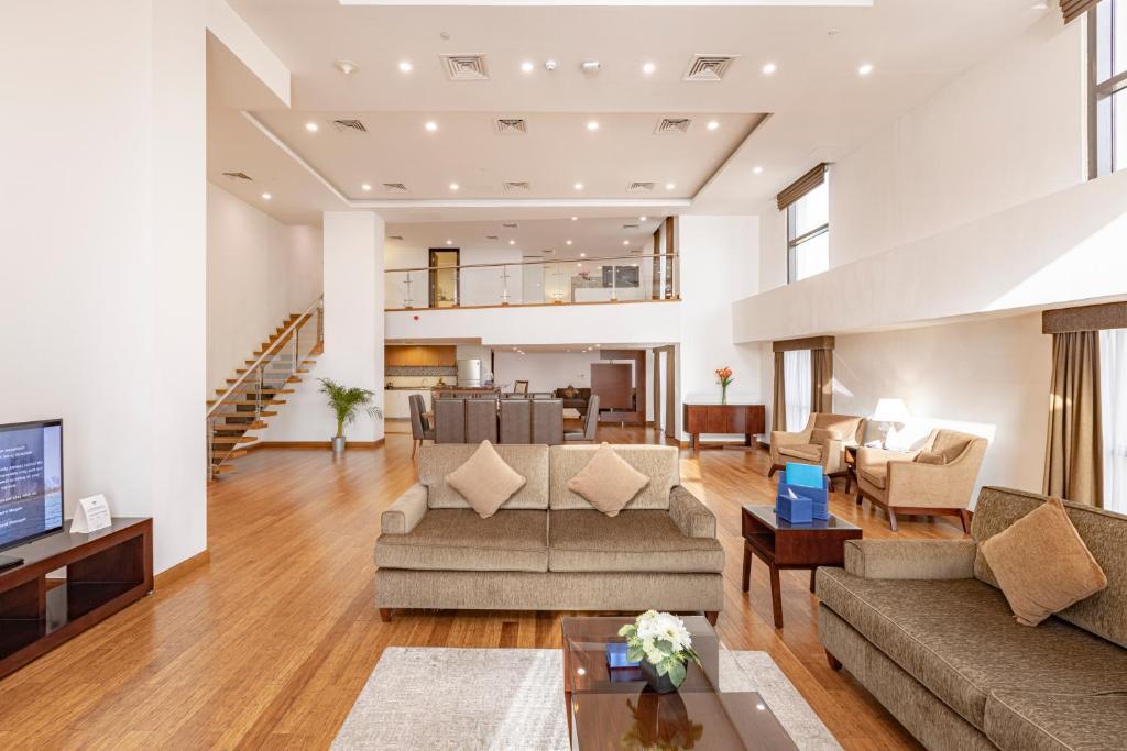 Roda Amwaj Suites