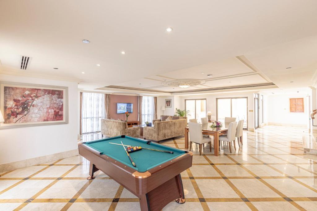 Roda Amwaj Suites
