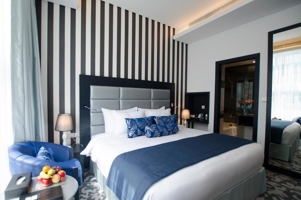 Signature Hotel Tecom