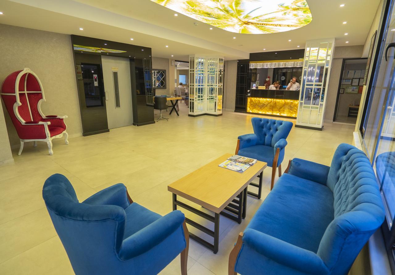 AZAK BEACH HOTEL