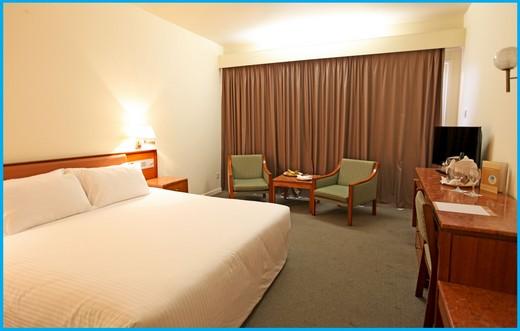 Poseidonia Beach Hotel