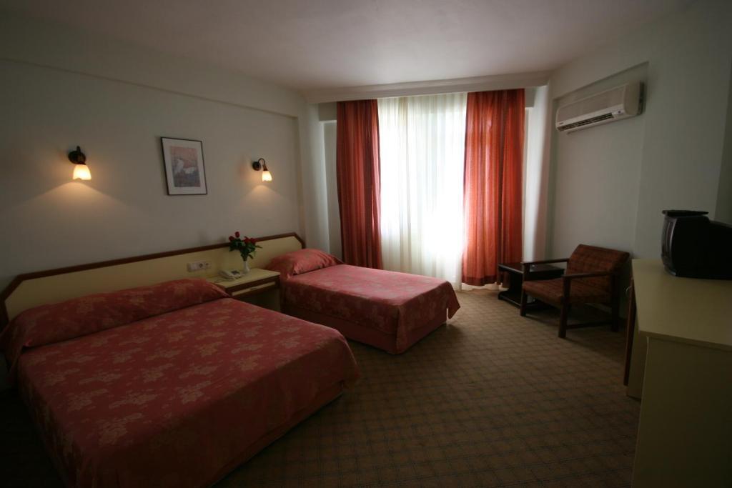 KLEOPATRA BEACH HOTEL