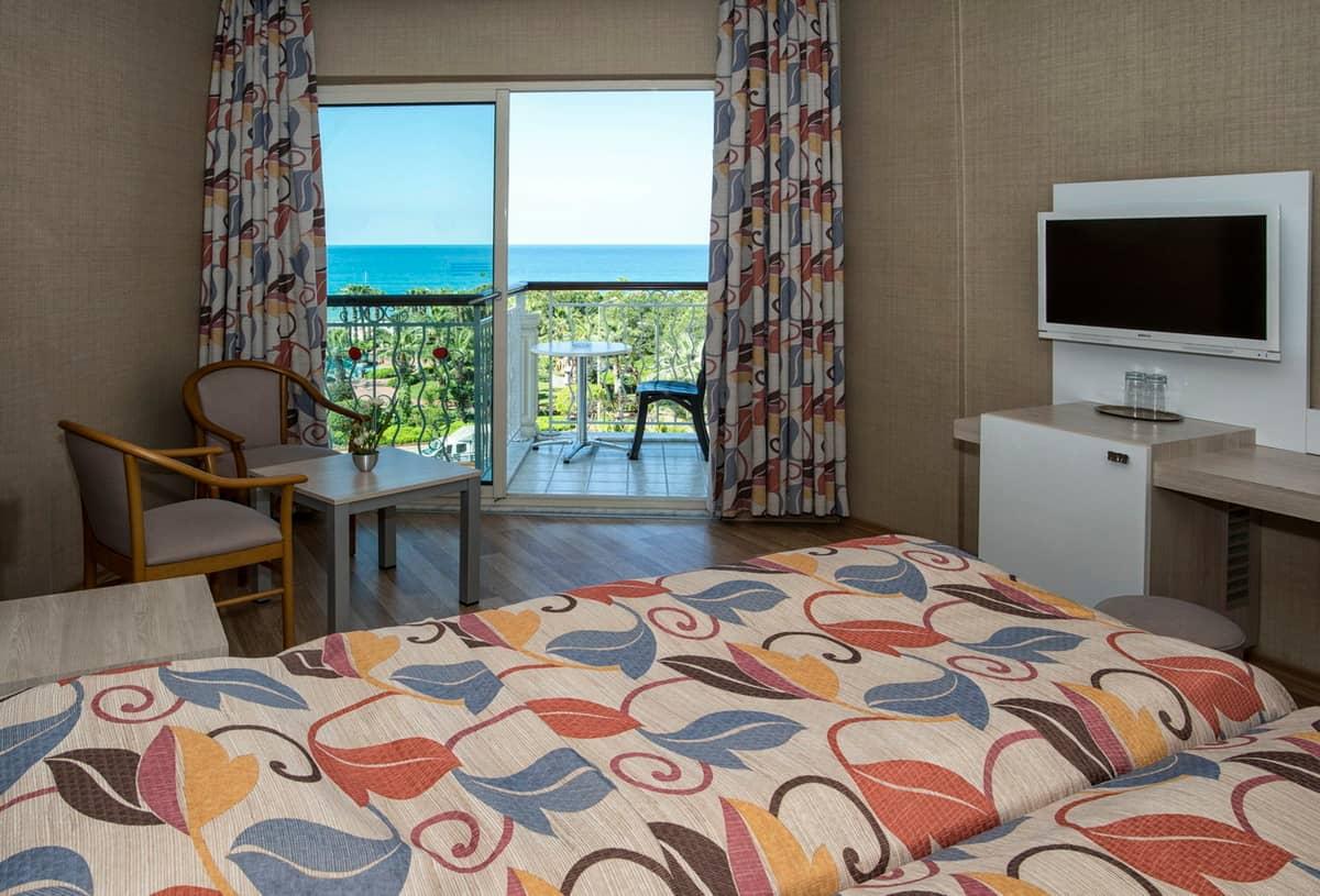 RIVIERA HOTEL&SPA