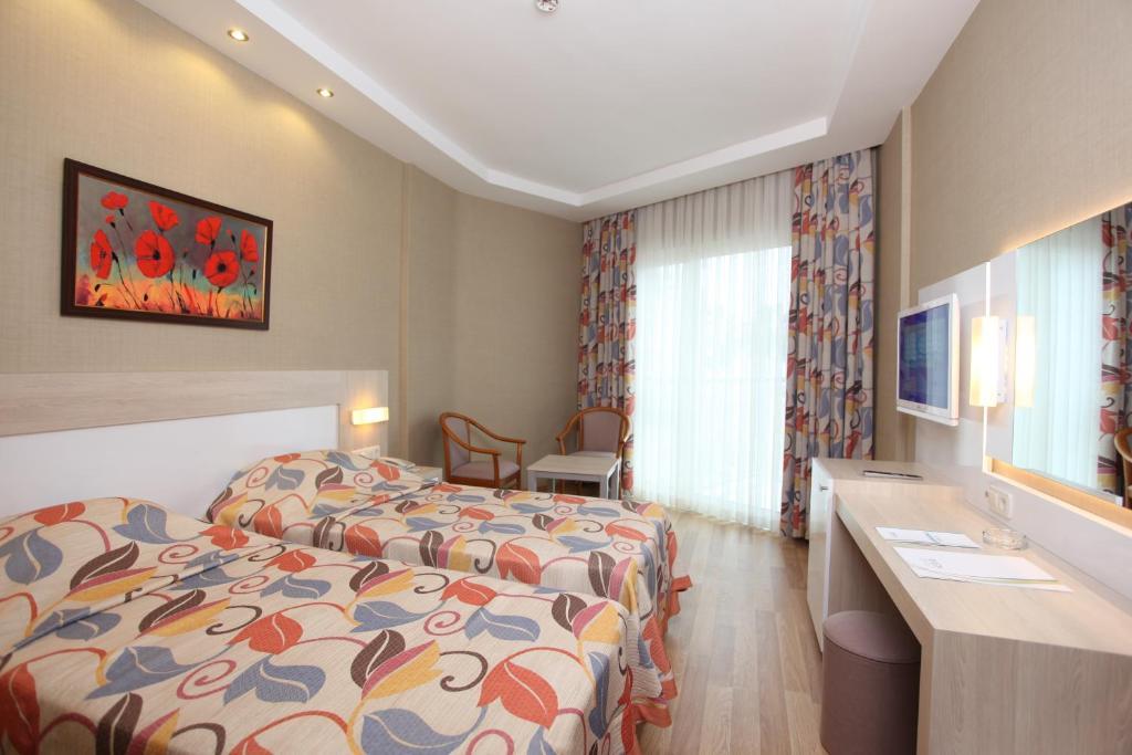 RIVIERA HOTEL&SPA