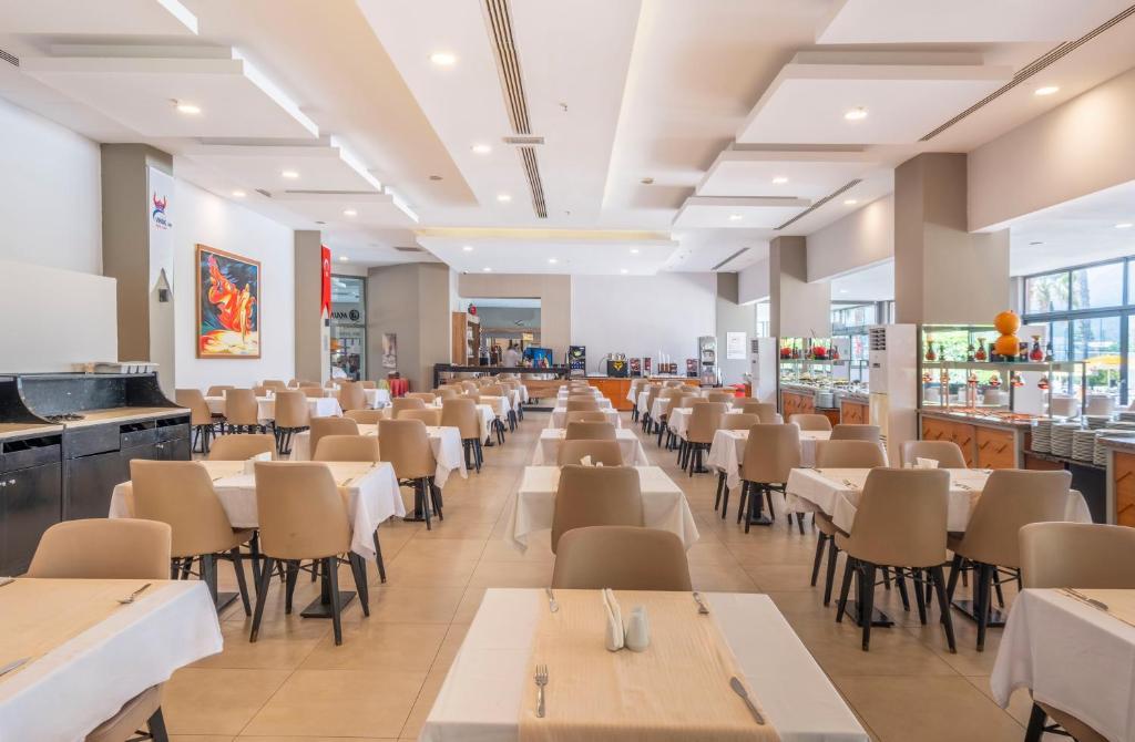 VIKING PARK HOTEL