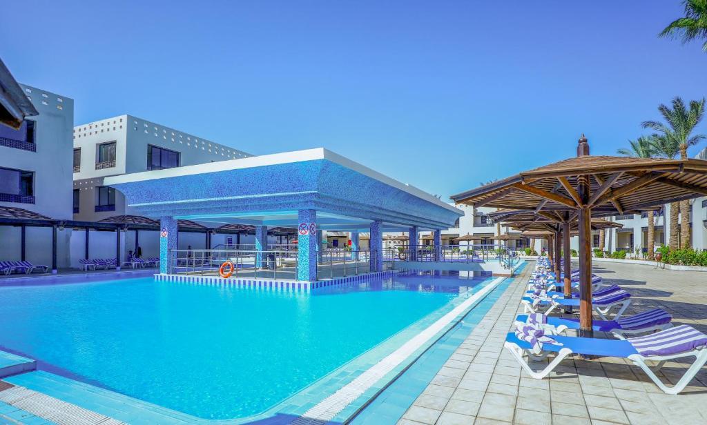 BLEND CLUB AQUA RESORT
