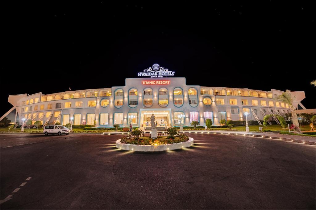 TITANIC RESORT & AQUAPARK