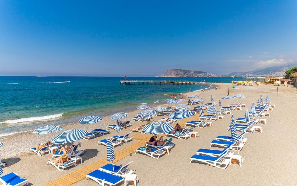 RELAX BEACH HOTEL