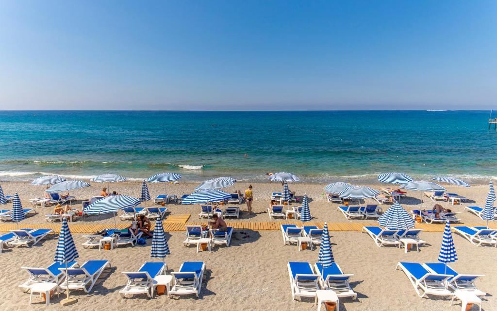 RELAX BEACH HOTEL