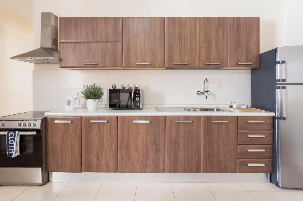 BluBay Apartments By ST Hotels