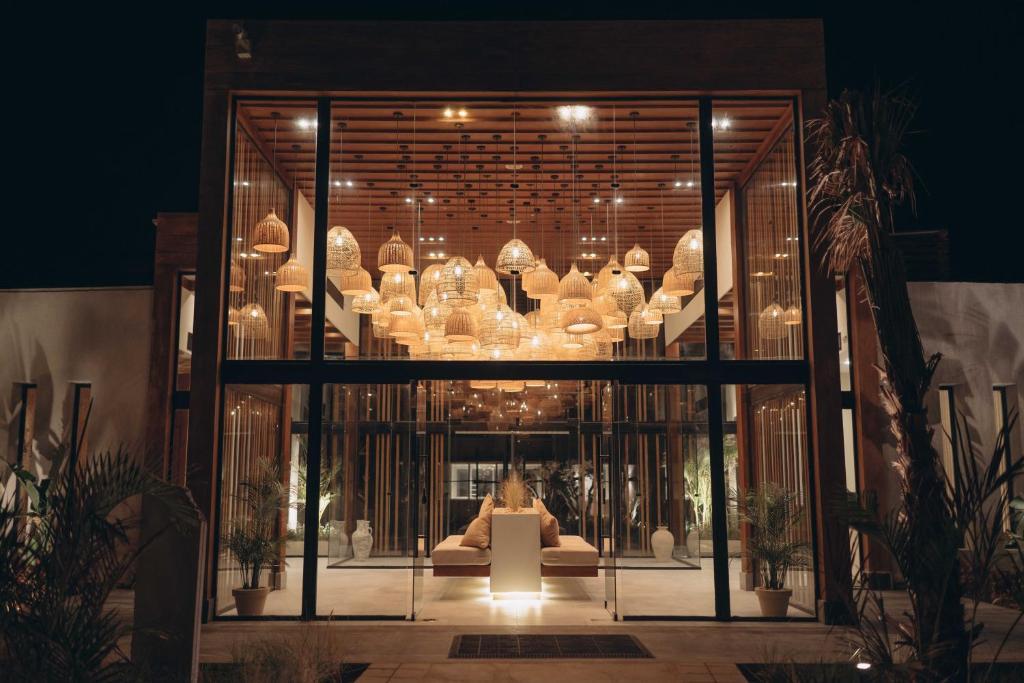 Kynd Resort 01
