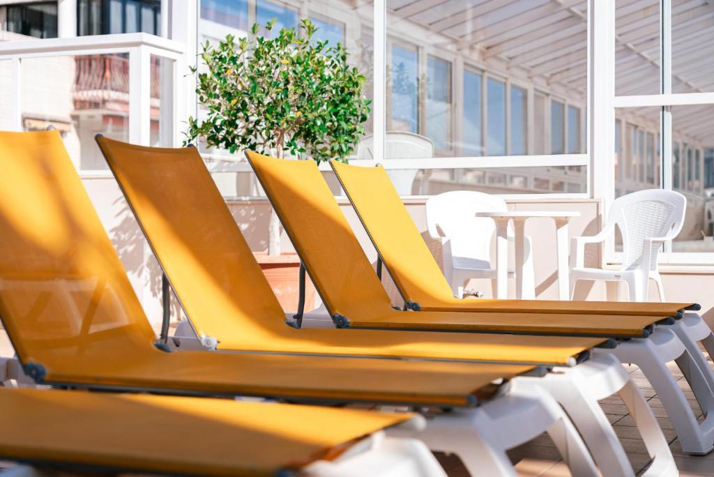Hotel Port Fiesta Park