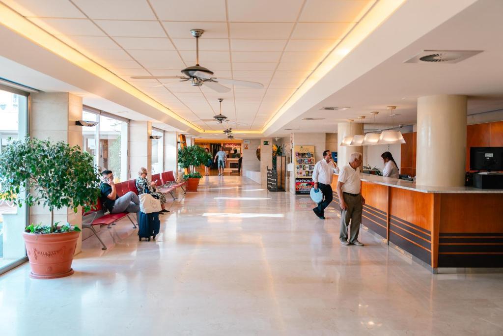 Hotel Port Fiesta Park