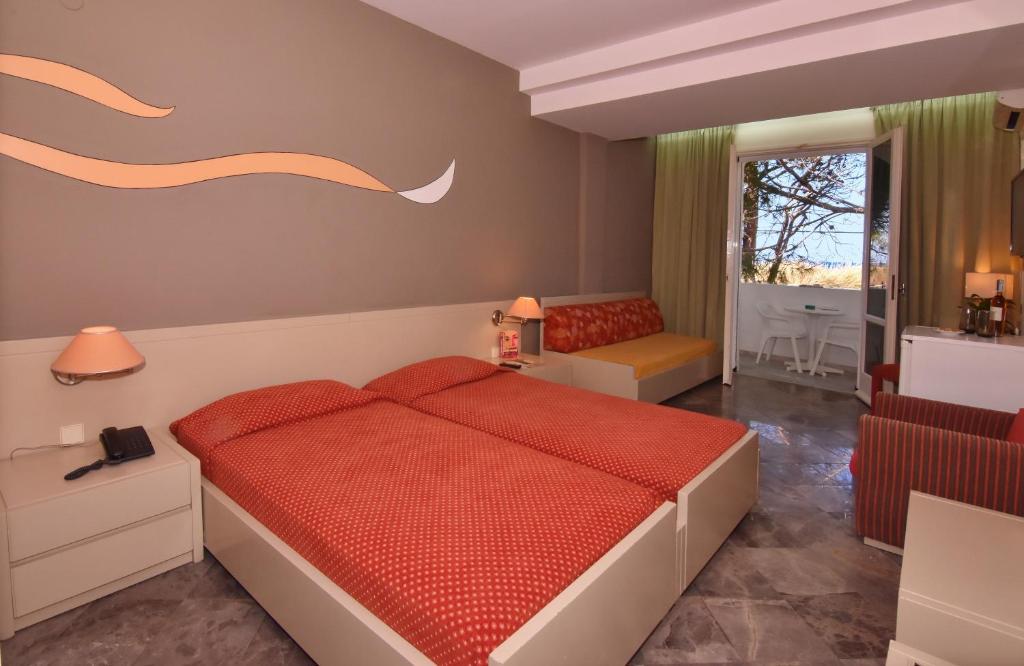 Mantenia Hotel
