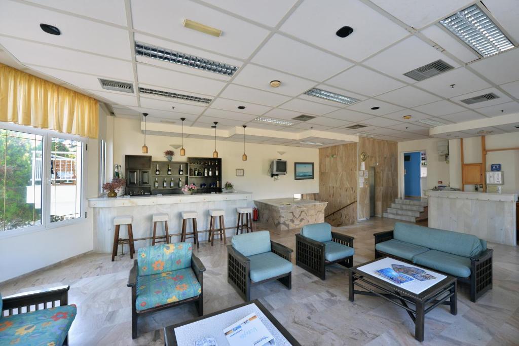 Anna Hotel Apartments
