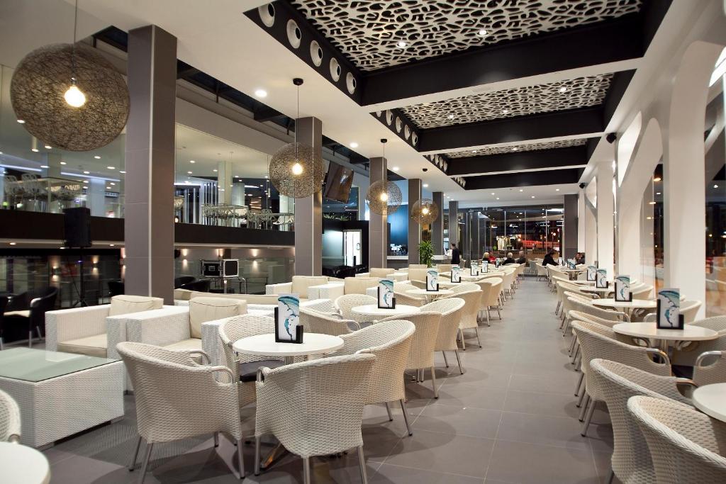 Flash Hotel Benidorm – Adults Only