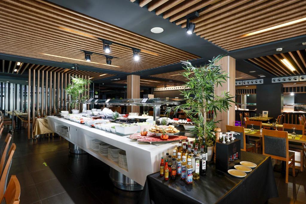 Flash Hotel Benidorm – Adults Only