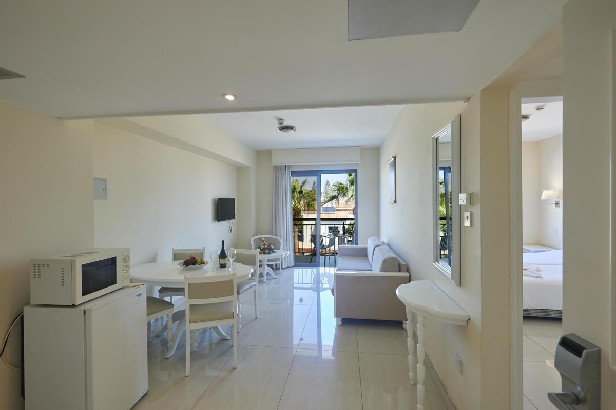 Tsokkos Gardens Apartments