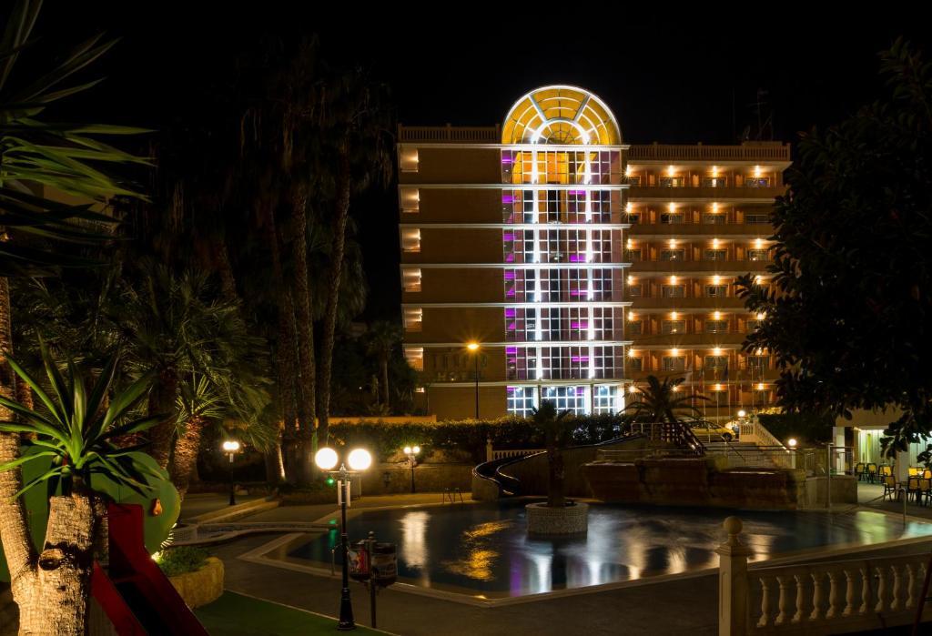Tropic Relax (naša procena 3*lux)