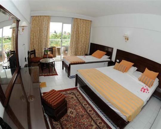 Golf Residence Hotel